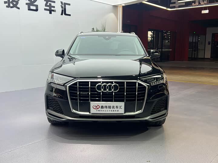 Фото 3 - Audi Q7