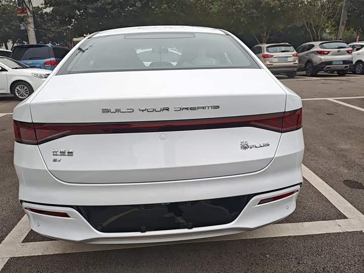 Фото 6 - BYD Qin Plus