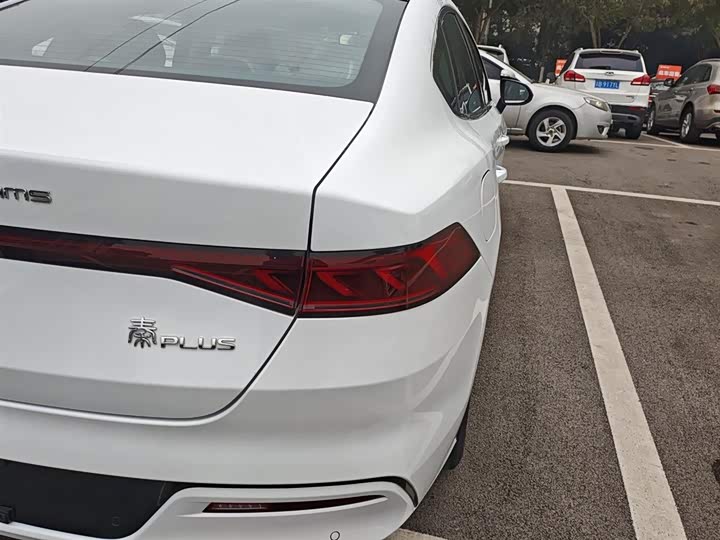 Фото 8 - BYD Qin Plus