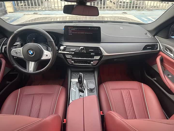 Фото 7 - BMW 5 Series
