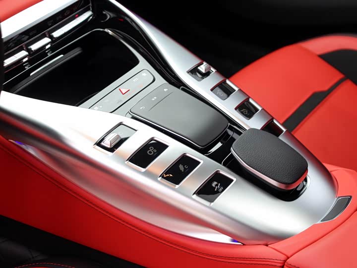 Фото 8 - Mercedes-Benz AMG GT