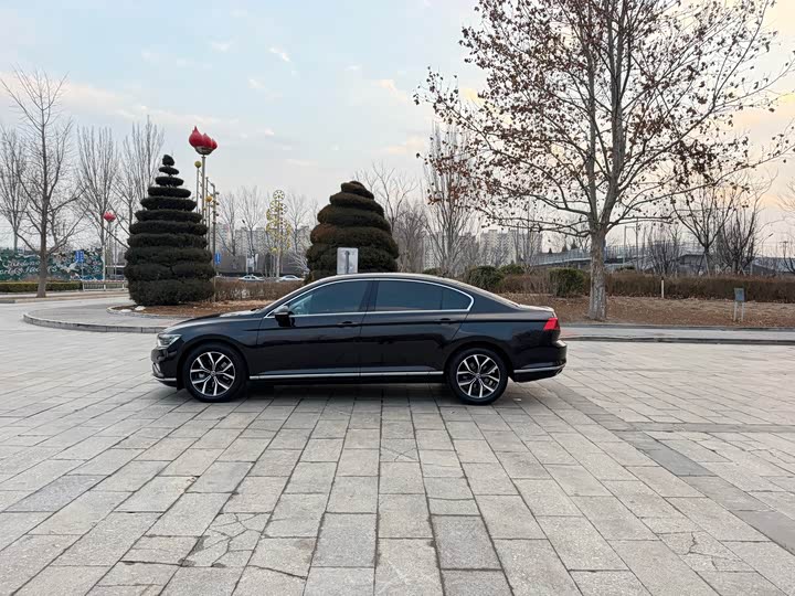 Фото 7 - Volkswagen Magotan