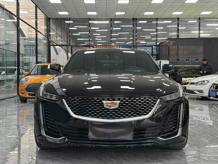 Фото 2 - Cadillac CT5