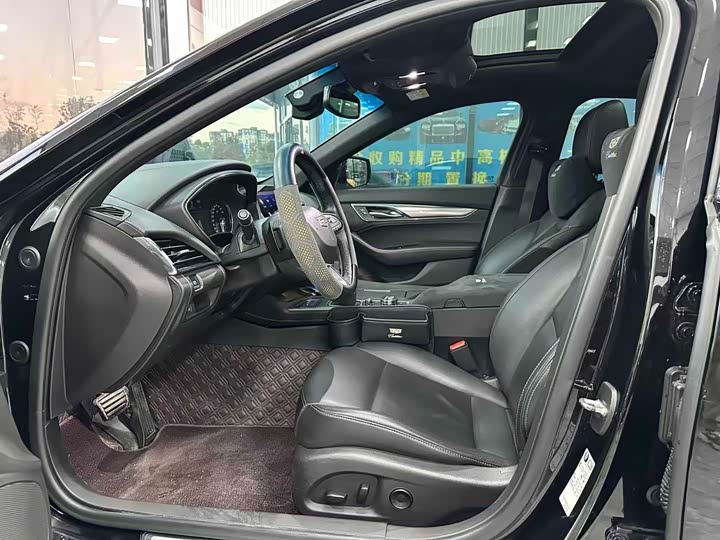 Фото 4 - Cadillac CT5