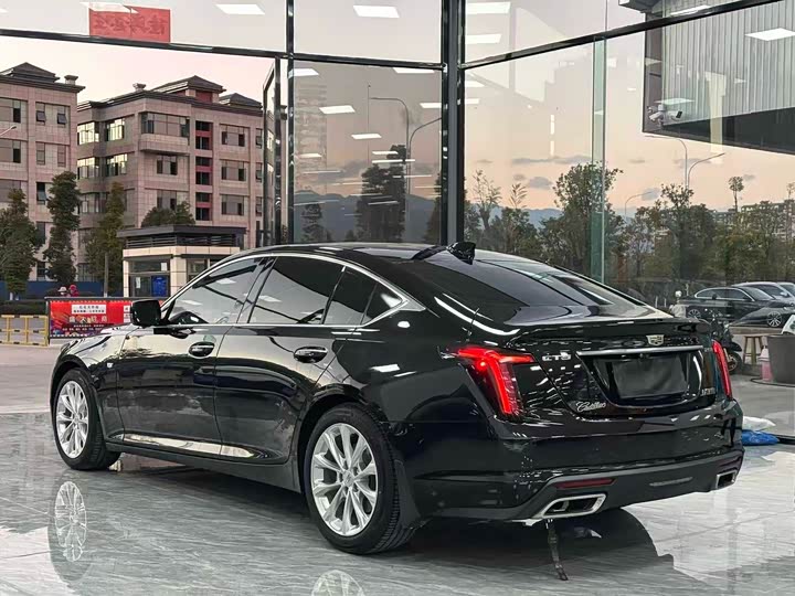 Фото 7 - Cadillac CT5