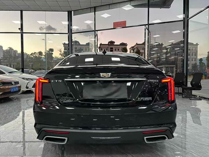 Фото 8 - Cadillac CT5
