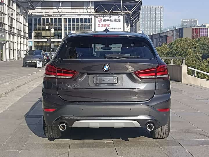 Фото 7 - BMW X1