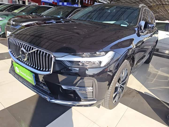 Фото 2 - Volvo XC60