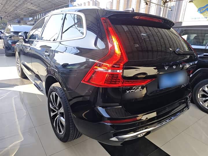Фото 5 - Volvo XC60