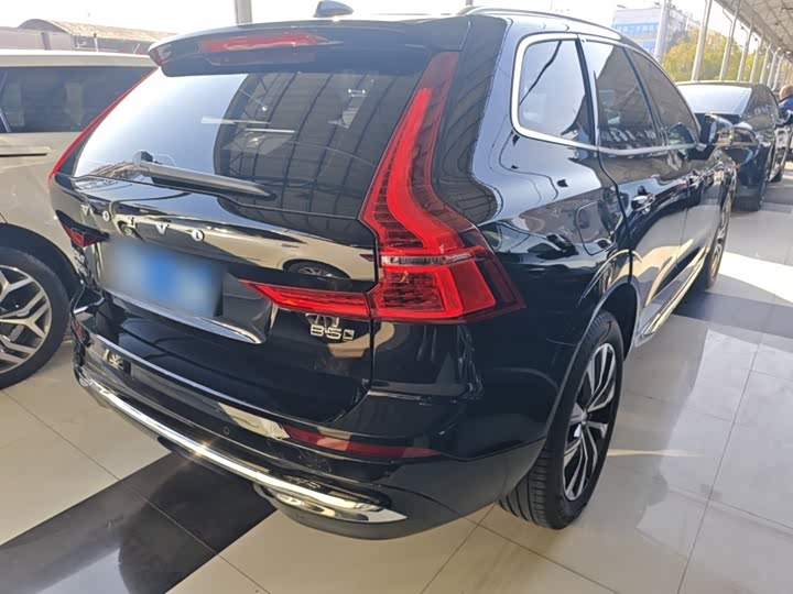 Фото 7 - Volvo XC60