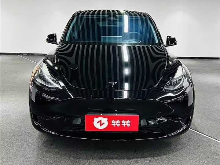 Фото 2 - Tesla Model Y