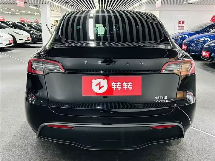 Фото 5 - Tesla Model Y