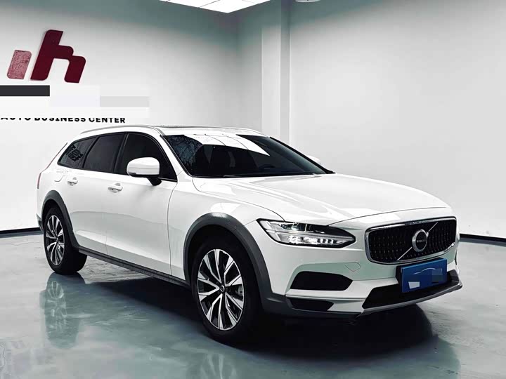 Фото 3 - Volvo V90