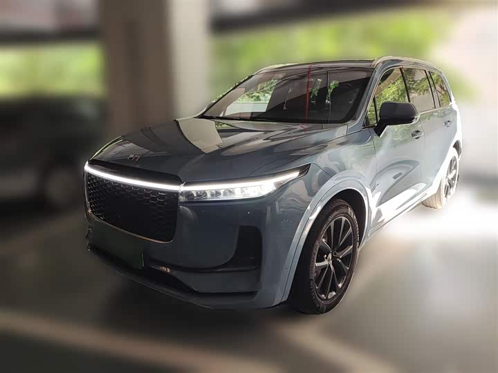 Фото 1 - LiXiang One