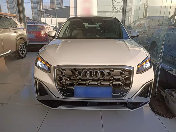 Фото 3 - Audi Q2L