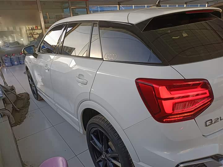 Фото 5 - Audi Q2L