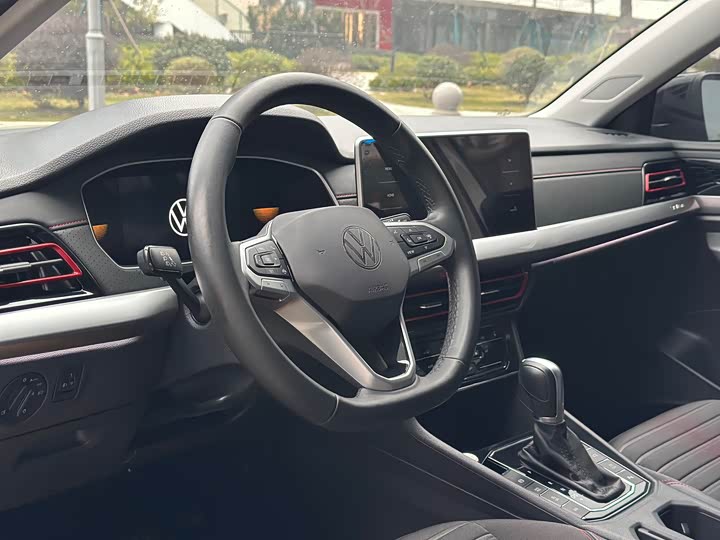 Фото 4 - Volkswagen Lavida