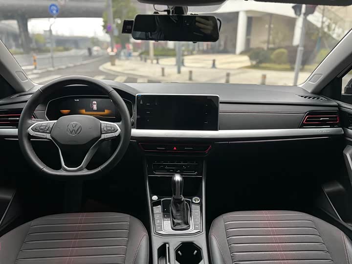 Фото 5 - Volkswagen Lavida