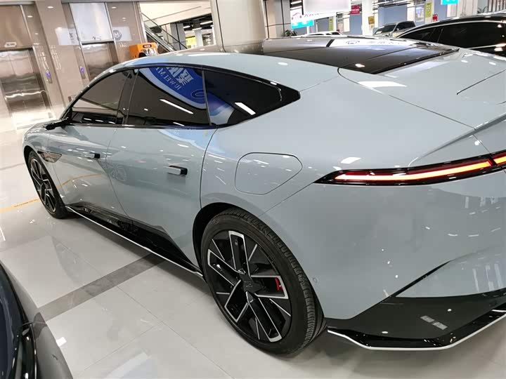 Фото 5 - Avatr 12