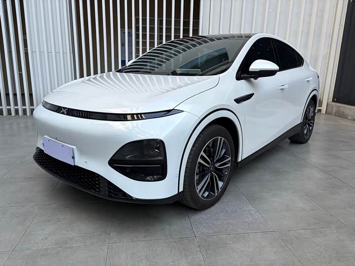 Фото 1 - XPeng G6