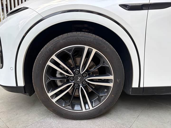 Фото 4 - XPeng G6