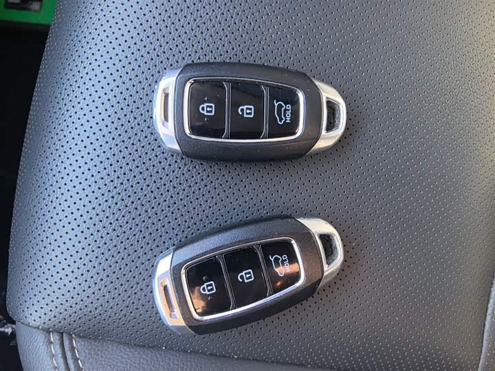 Фото 9 - Hyundai ix35 (Mufasa)