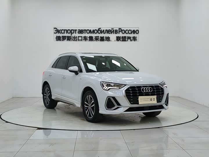 Фото 3 - Audi Q3