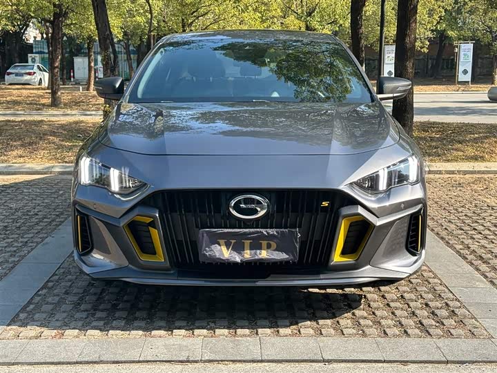 Фото 2 - GAC Trumpchi Empow R