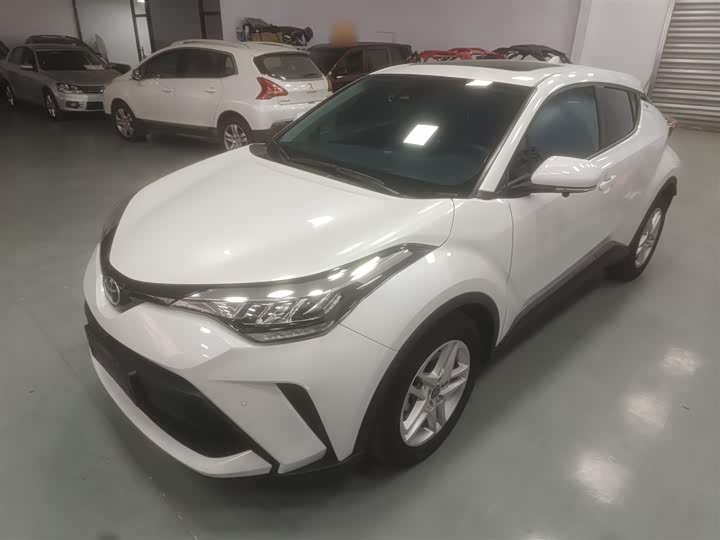 Фото 1 - Toyota C-HR