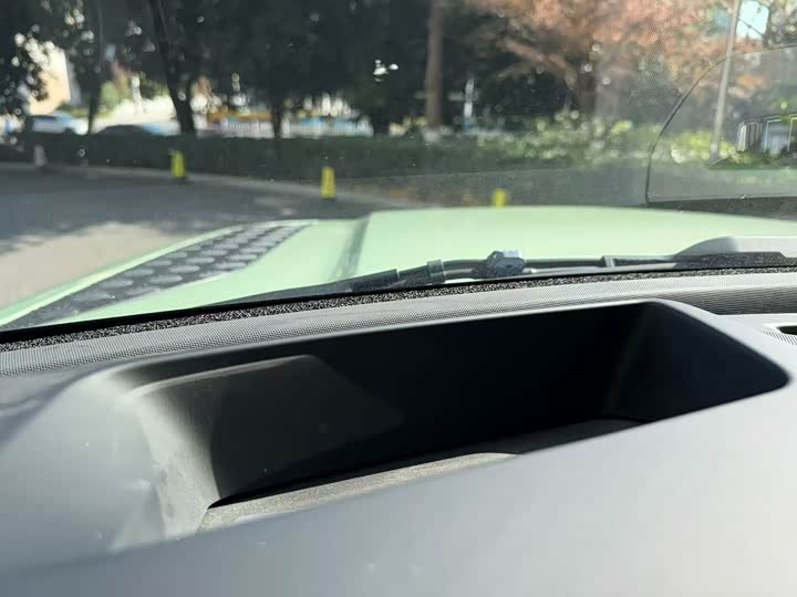 Фото 6 - Land Rover Defender