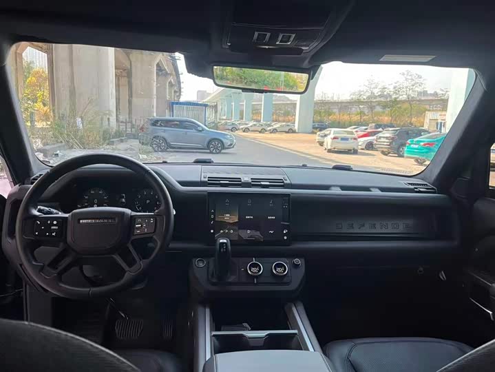 Фото 4 - Land Rover Defender