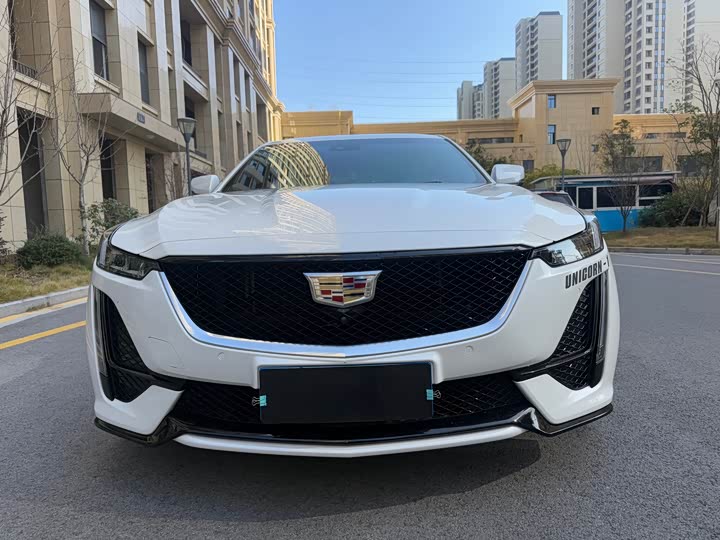 Фото 2 - Cadillac CT5