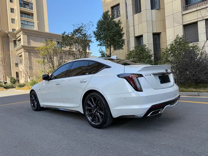 Фото 4 - Cadillac CT5