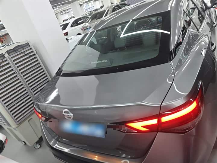 Фото 6 - Nissan Sylphy