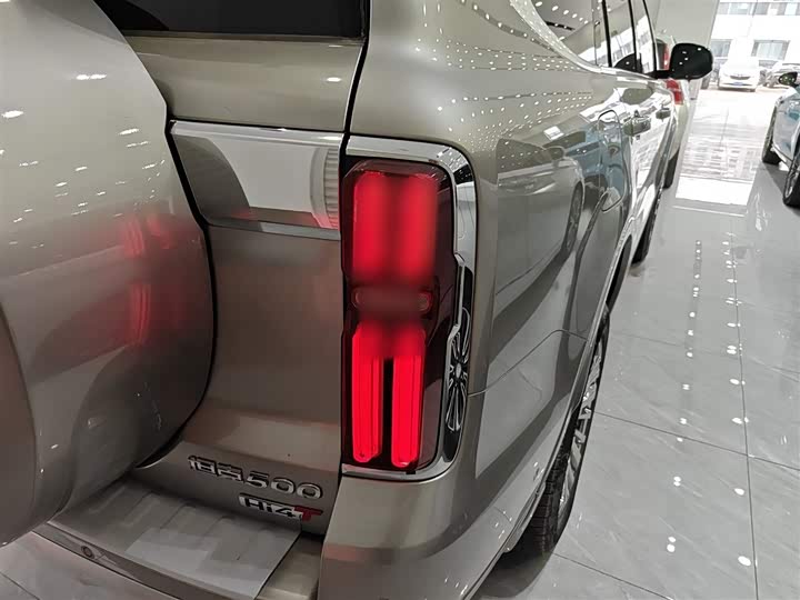 Фото 8 - Tank 500 Hybrid