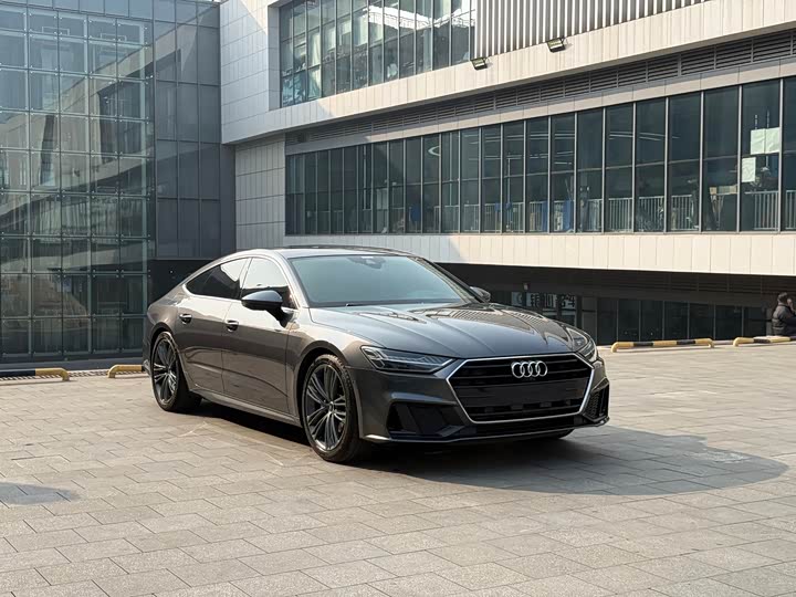 Фото 3 - Audi A7