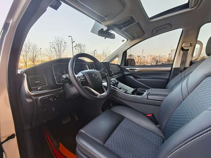 Фото 7 - GAC Trumpchi M8