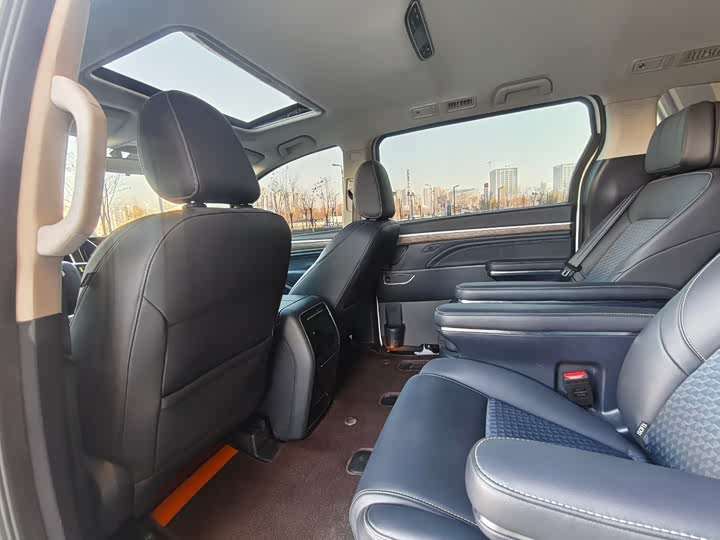 Фото 9 - GAC Trumpchi M8