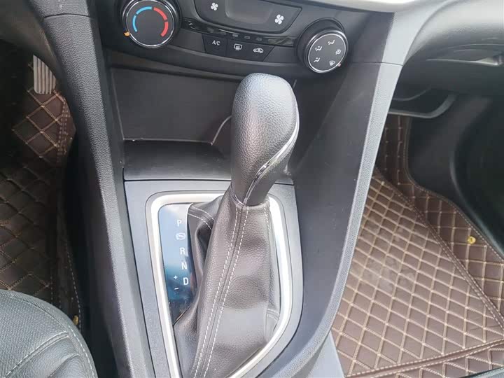 Фото 6 - Buick Excelle GT