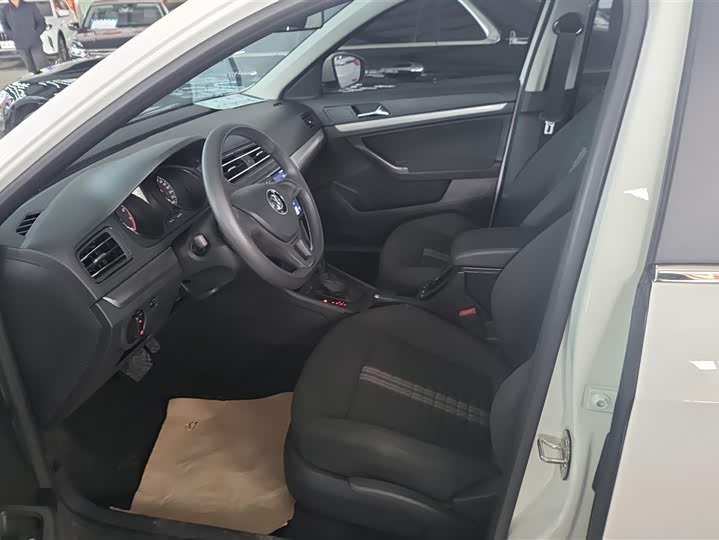 Фото 9 - Volkswagen Lavida