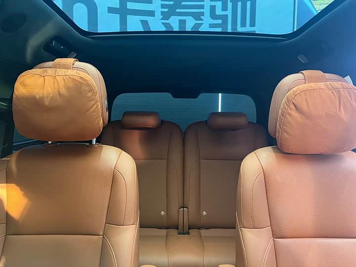 Фото 7 - LiXiang L8