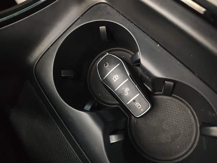 Фото 9 - BYD Qin Plus