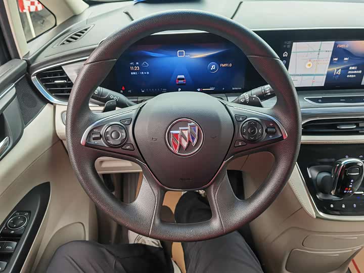 Фото 6 - Buick GL8 ES