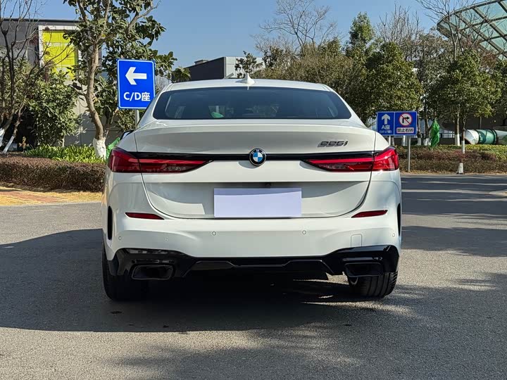 Фото 8 - BMW 2 Series