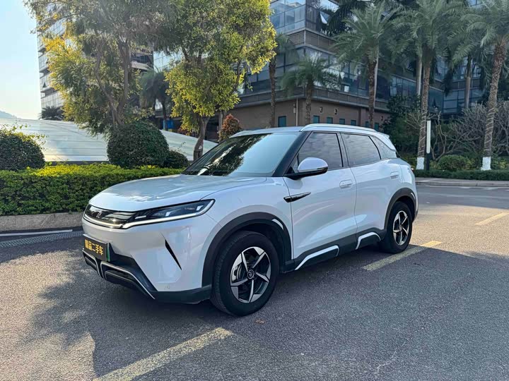 Фото 1 - BYD Yuan Up