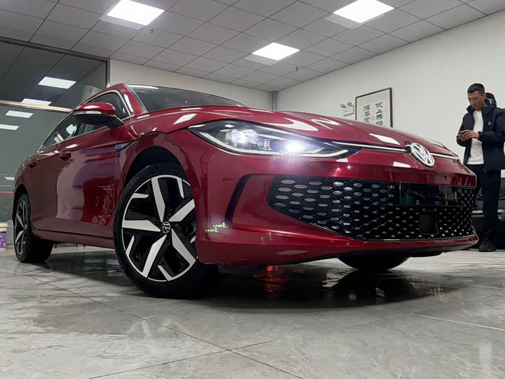 Фото 3 - Volkswagen Lamando L