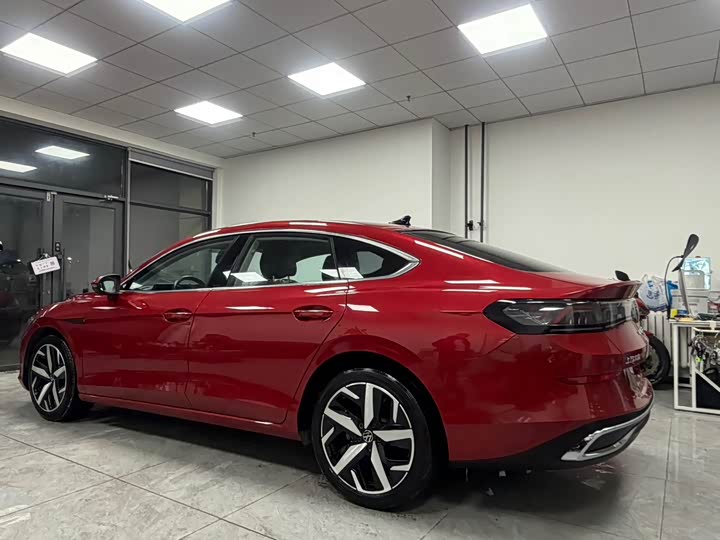 Фото 6 - Volkswagen Lamando L