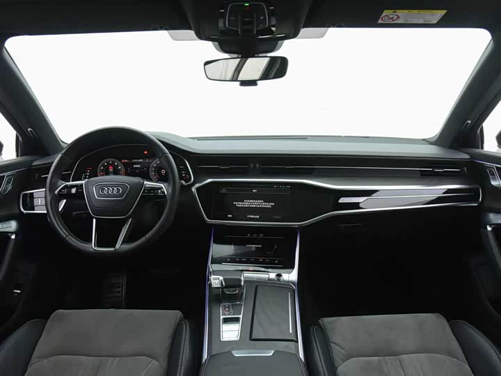 Фото 7 - Audi A6L