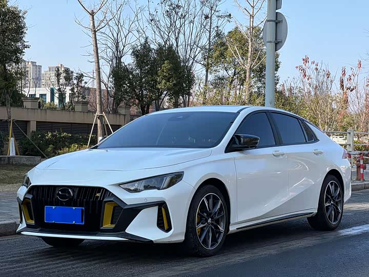 Фото 1 - GAC Trumpchi Empow R