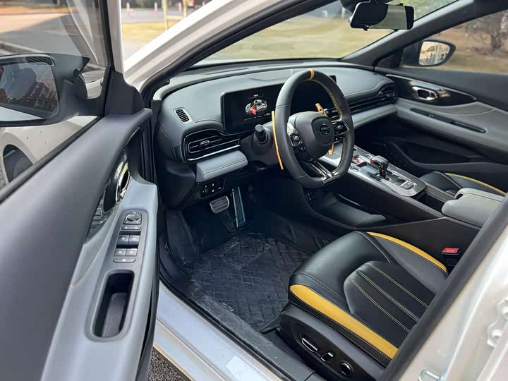 Фото 4 - GAC Trumpchi Empow R